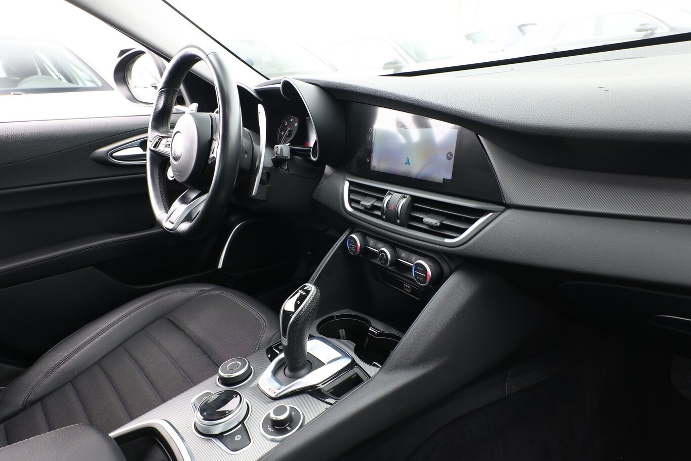 Alfa Romeo Giulia 2.2 Turbo 160 AT8 Sprint Nav Kam Keyless