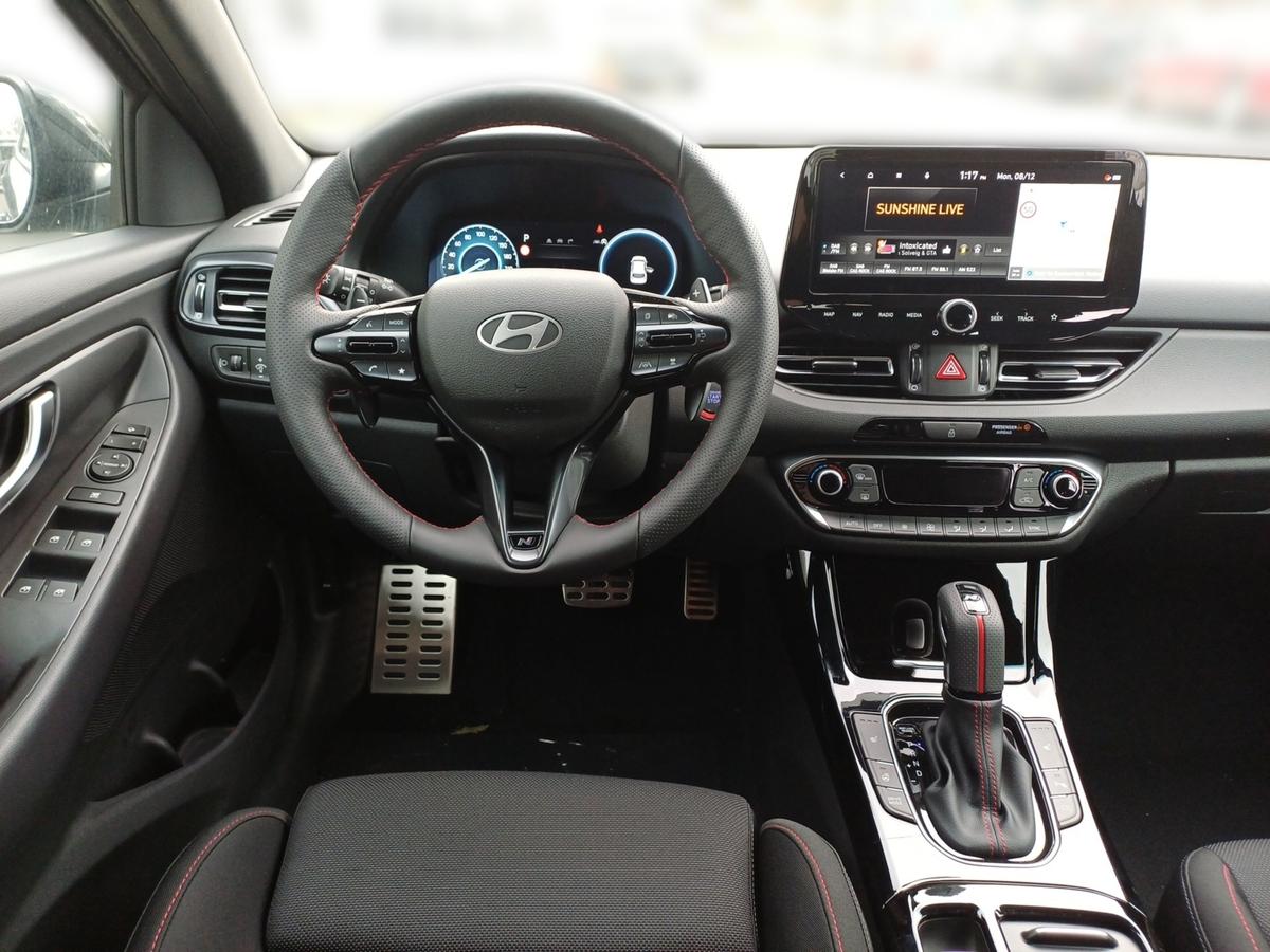 Hyundai i30 1.5 T-GDI 48V 7-DCT N LINE Navi+SH+PDC
