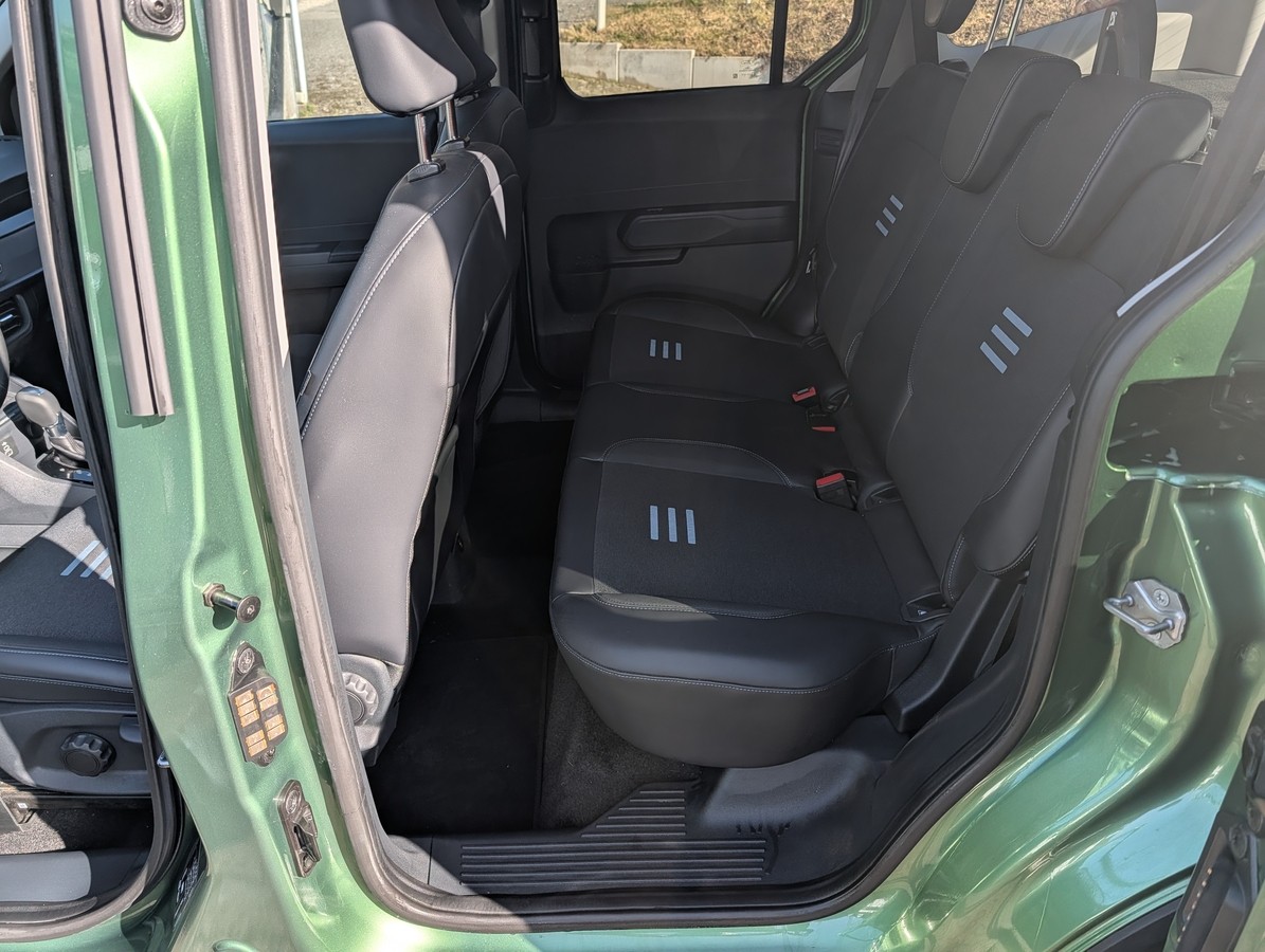Ford Tourneo Courier 1.0 EcoBoost Active (EURO 6d) 