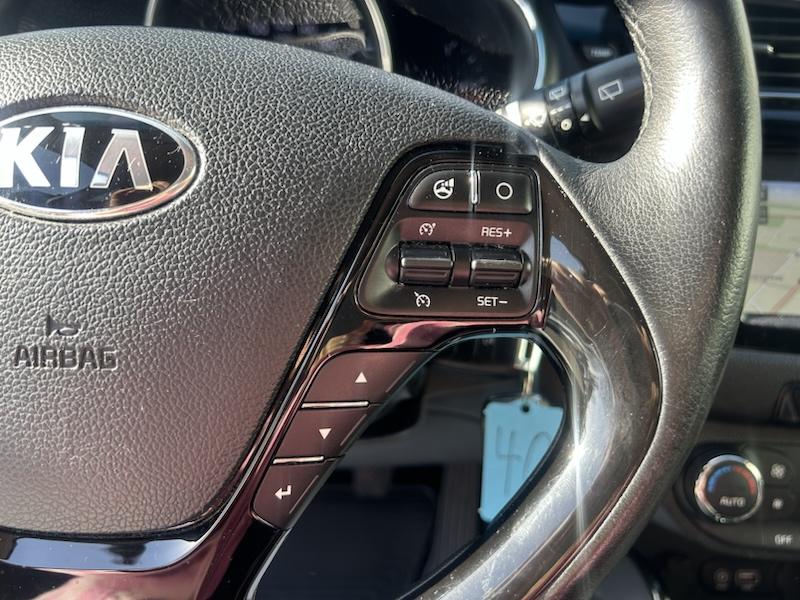 Kia cee'd / Ceed 1,6 GDI DREAM TEAM KLIMA*SHZG*BTH*NAVI*ALU*R-CAM