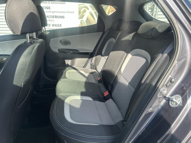 Kia cee'd / Ceed 1,6 GDI DREAM TEAM KLIMA*SHZG*BTH*NAVI*ALU*R-CAM