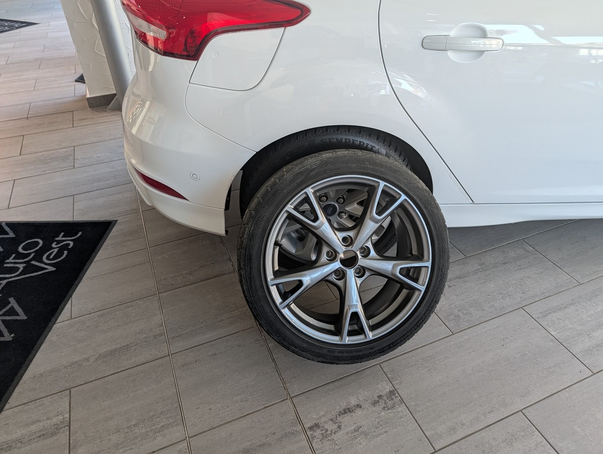 Ford Focus 1.0 EcoBoost ST-Line Start/Stopp 