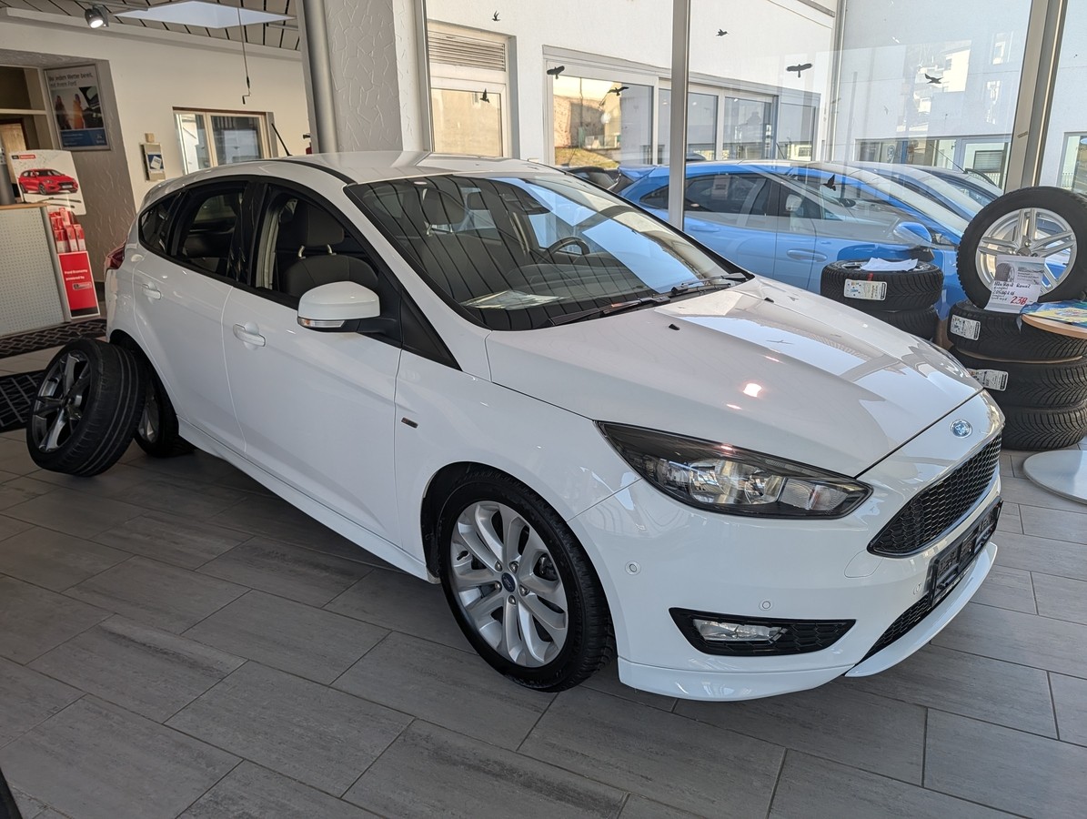 Ford Focus 1.0 EcoBoost ST-Line Start/Stopp 