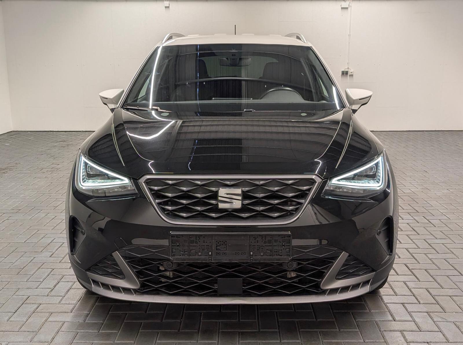 Seat Arona FR LED/Navi/SHZ/Kam/Parkass./Tempom./17-LM