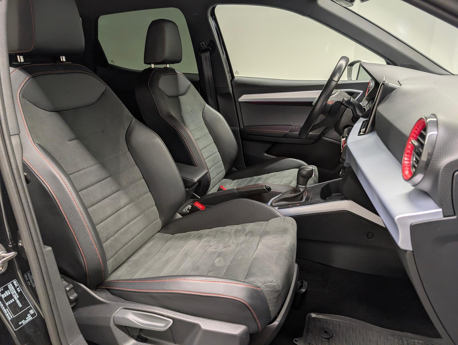 Seat Arona FR LED/Navi/SHZ/Kam/Parkass./Tempom./17-LM