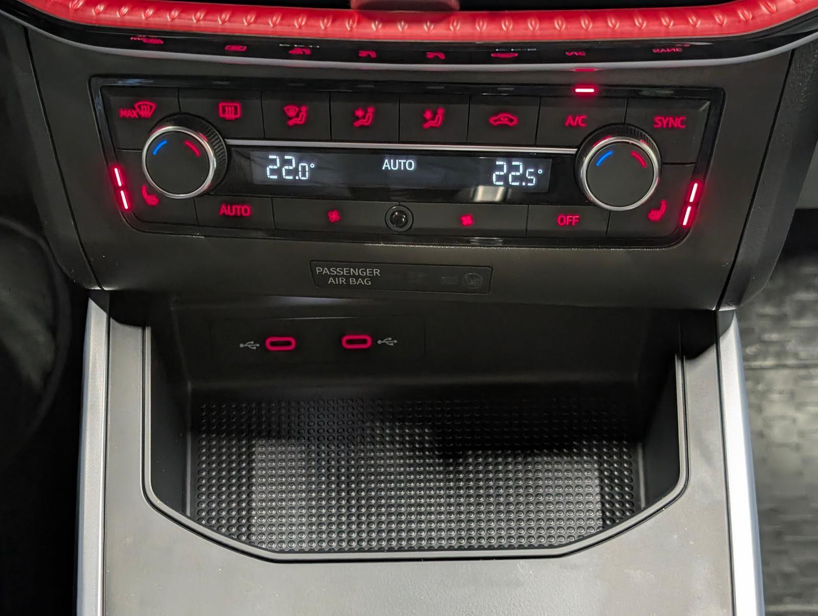 Seat Arona FR LED/Navi/SHZ/Kam/Parkass./Tempom./17-LM