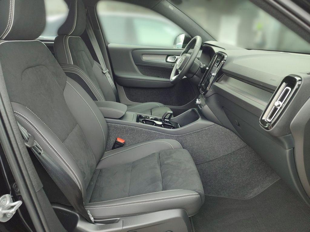 Volvo XC40 XC40 B4 Ultra Dark Mild-Hybrid SITZHEIZUNG+NAVI