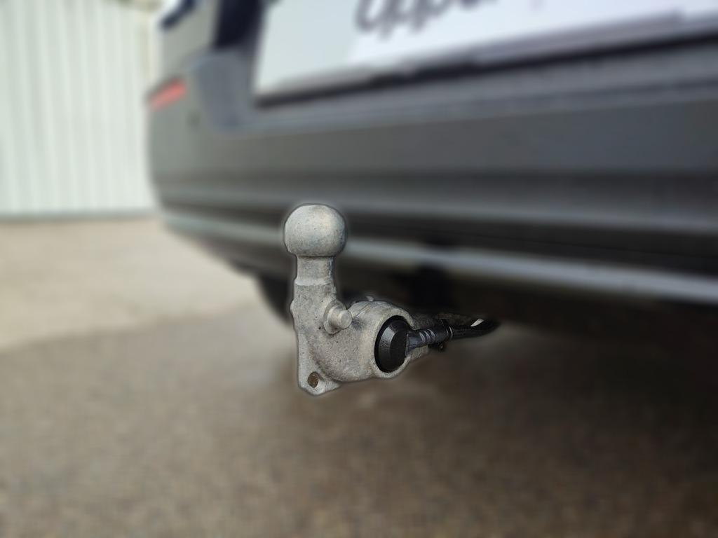 Volvo XC40 XC40 B4 Ultra Dark Mild-Hybrid SITZHEIZUNG+NAVI