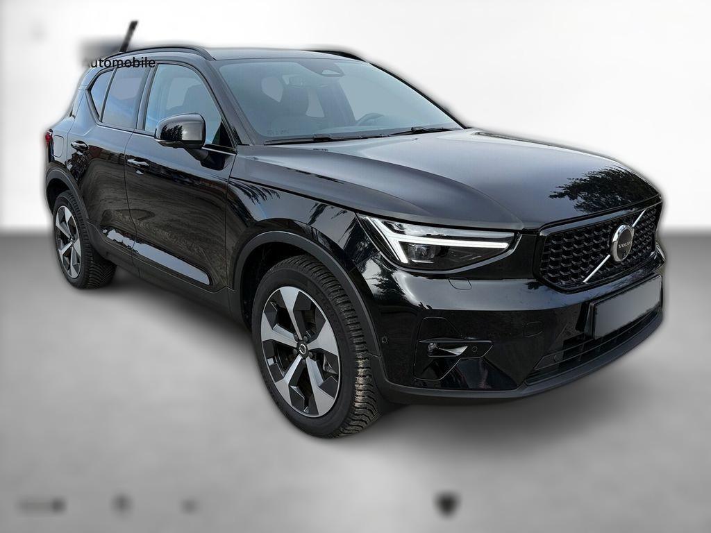 Volvo XC40 XC40 B3 2WD Plus Dark Mild-Hybrid 360° R-KAMERA