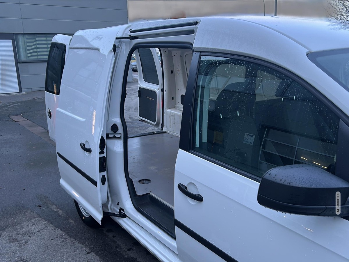 Volkswagen Caddy Maxi 1.4 TSI DSG* Tempomat *Klima *PDC*