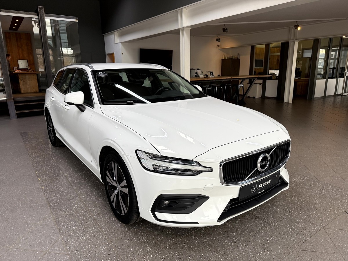 Volvo V60 B4 D Momentum Pro LED Navi R.Cam 