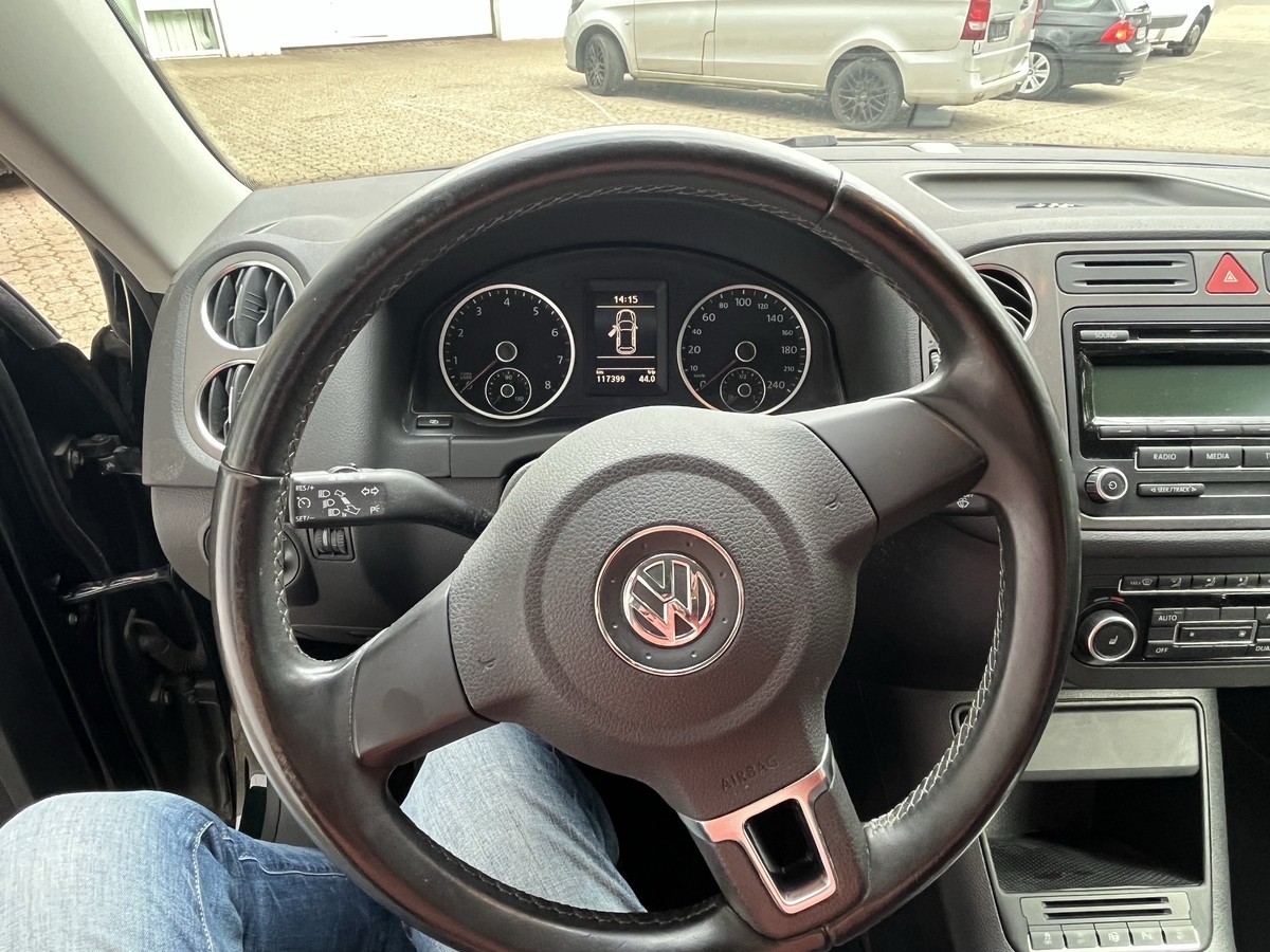 Volkswagen Tiguan 1.4 TSI BMT*TEAM*AHK SCHWENKBAR*17