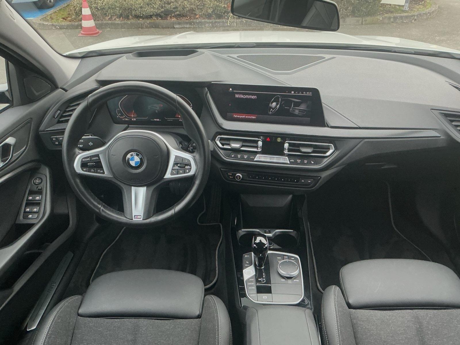 BMW 118 SPORT LINE DKG LC PROF AHK HUD GRA PDC HIFI DAB WLAN
