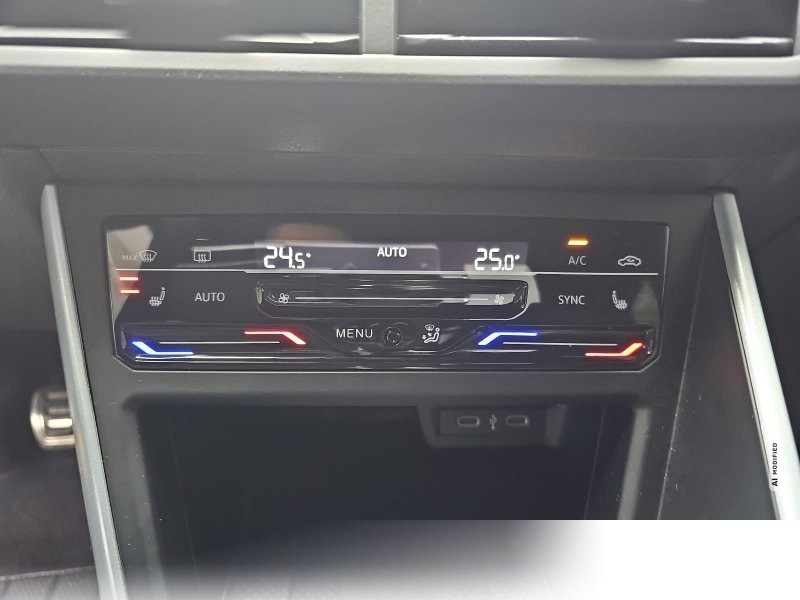 Volkswagen Taigo 1.0 TSI Goal Navi LED ACC Winter Sicht Spurp. P-Assist Kamera LM17