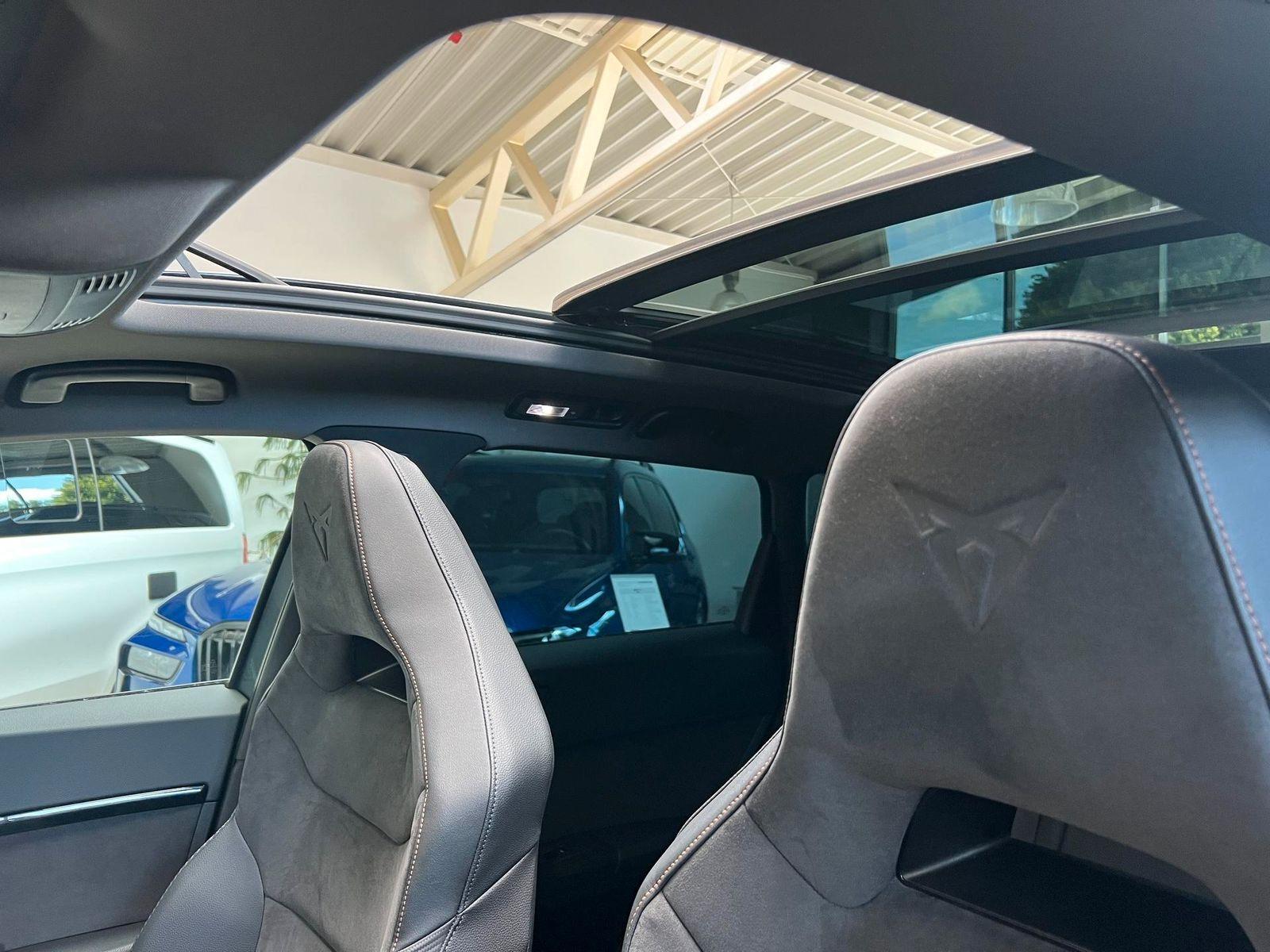 Cupra Ateca 4Drive Limited-Akrapovic|Pano|Totw|Virtual