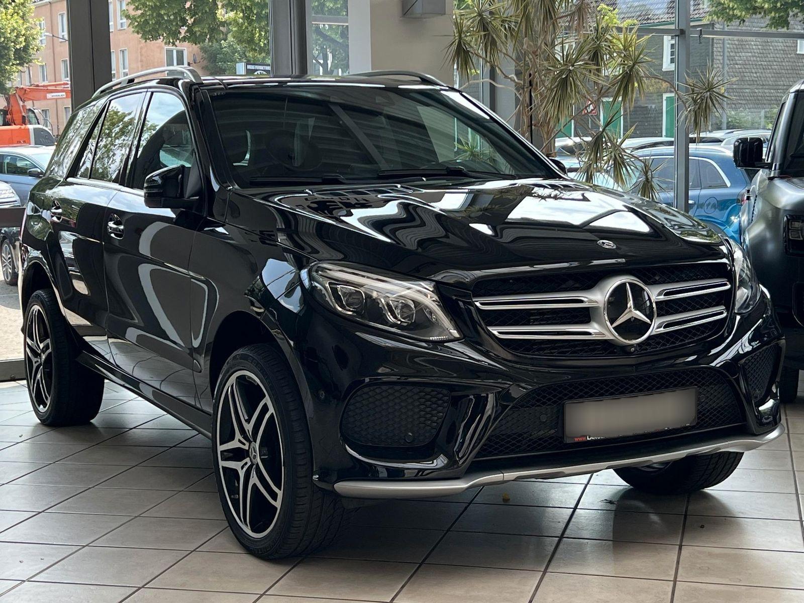 Mercedes-Benz GLE 350 d AMG Line 4Matic*AHK*AIRMATIC*360°