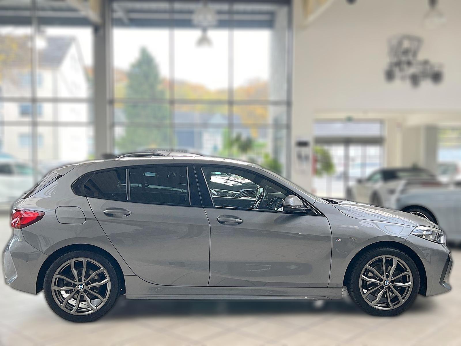 BMW 118 d M Sport PANO*NAVI*CARPLAY*KAMERA*APP*S+LHZ