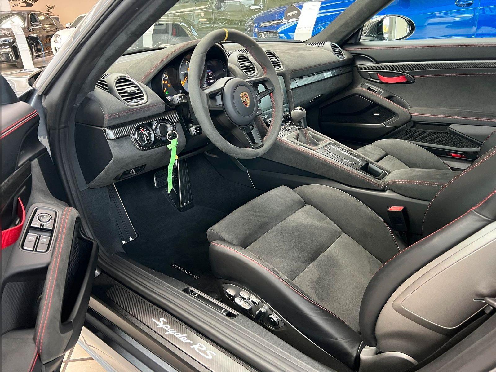 Porsche Boxster Spyder 718 RS 4.0 Weissach*PDLS*PCCB*LIFT*Chrono