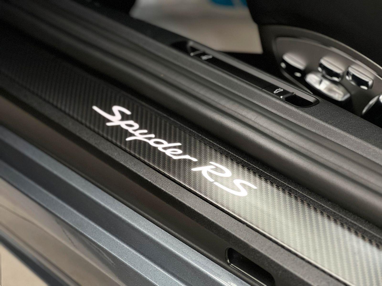 Porsche Boxster Spyder 718 RS 4.0 Weissach*PDLS*PCCB*LIFT*Chrono