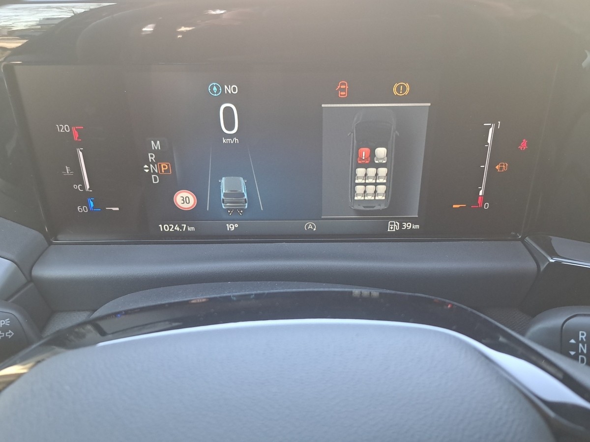 Ford Tourneo Custom 2.0 EcoBlue 320 L2 Titanium FWD *8-Sitzer*