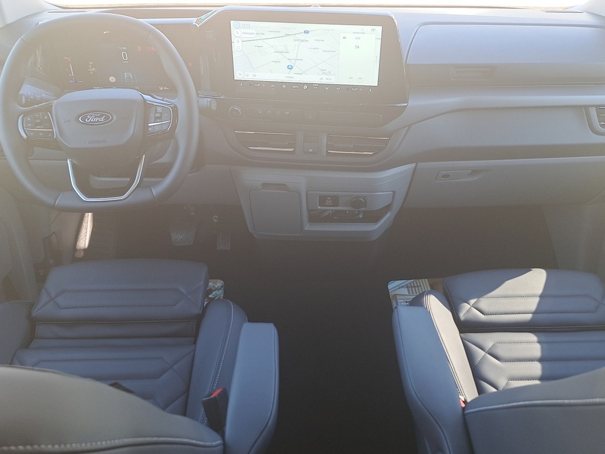 Ford Tourneo Custom 2.0 EcoBlue 320 L2 Titanium FWD *8-Sitzer*
