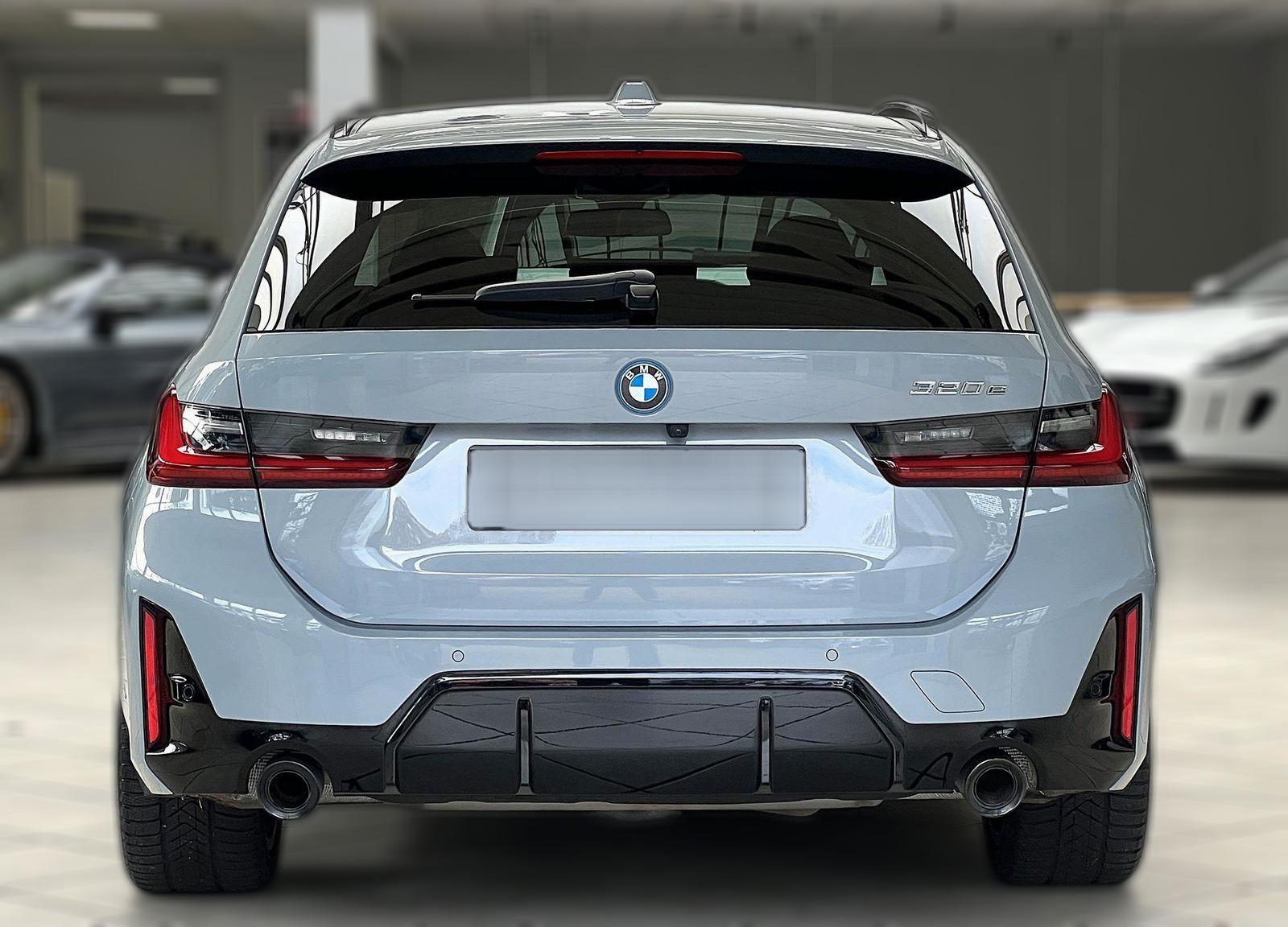 BMW 320 e Touring M-Sport HUD|PANO|ACC|RFK|INNOVATION