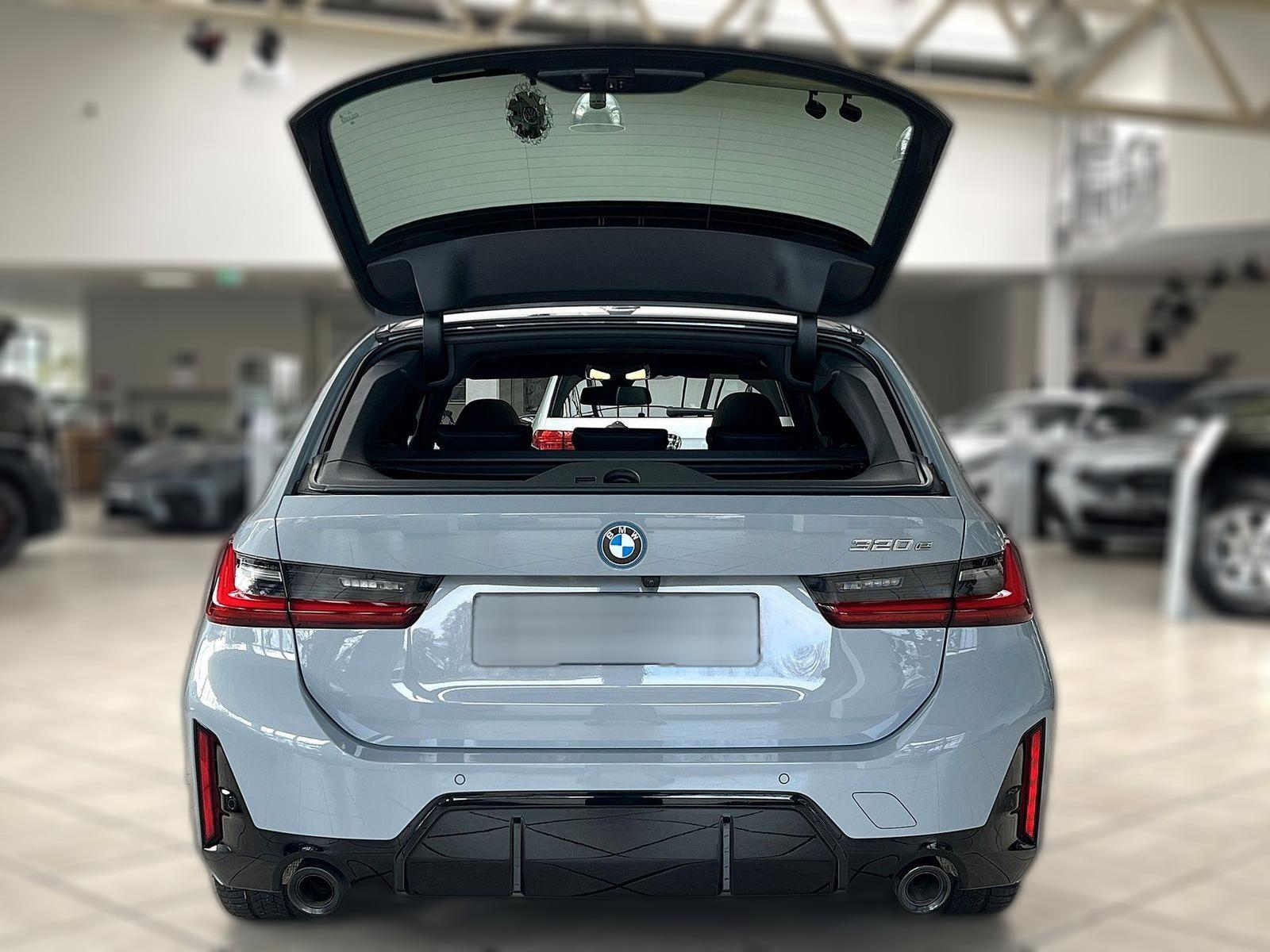 BMW 320 e Touring M-Sport HUD|PANO|ACC|RFK|INNOVATION