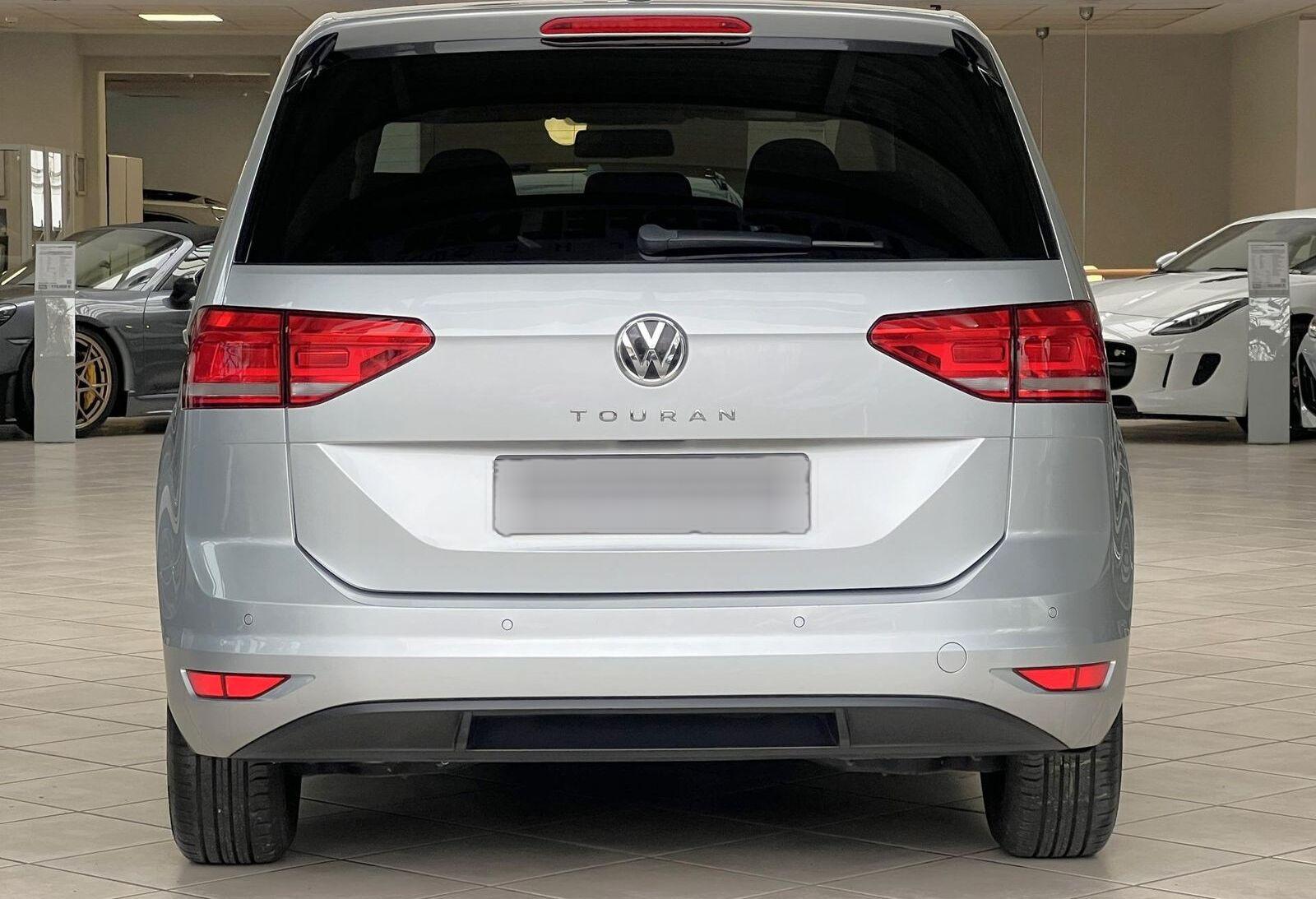 Volkswagen Touran 1.6 TDI AUTOMATIK|SCHECKHEFT|EINPARKHILFE