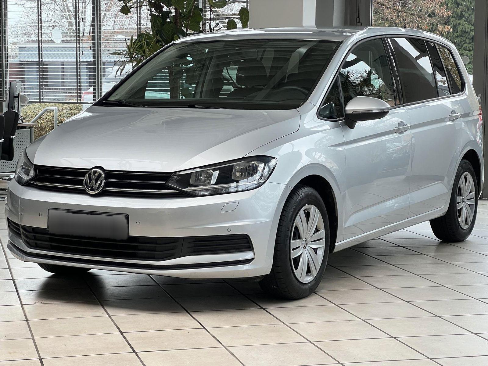 Volkswagen Touran 1.6 TDI AUTOMATIK|SCHECKHEFT|EINPARKHILFE
