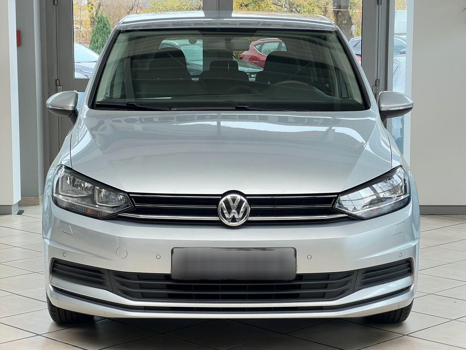 Volkswagen Touran 1.6 TDI AUTOMATIK|SCHECKHEFT|EINPARKHILFE
