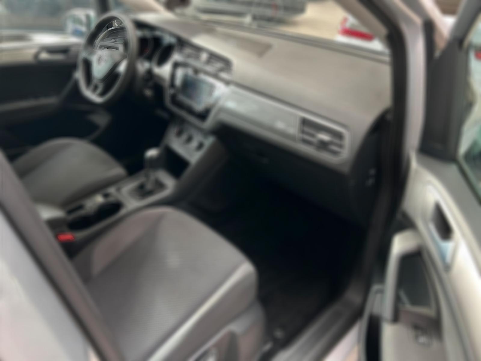 Volkswagen Touran 1.6 TDI AUTOMATIK|SCHECKHEFT|EINPARKHILFE