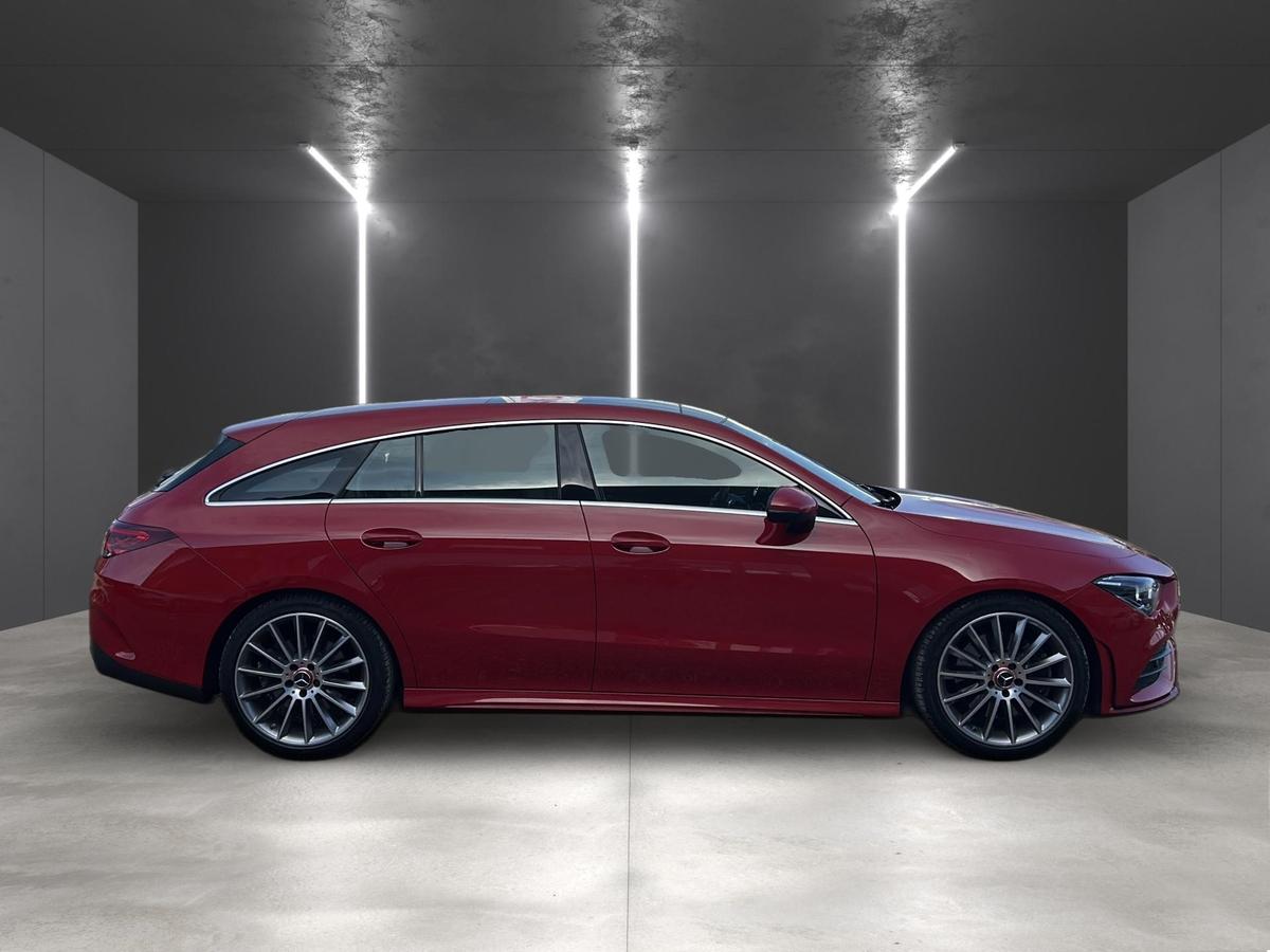 Mercedes-Benz CLA 220 Shooting Brake  AMG Line *LED*NAVI*SHZ*RFK