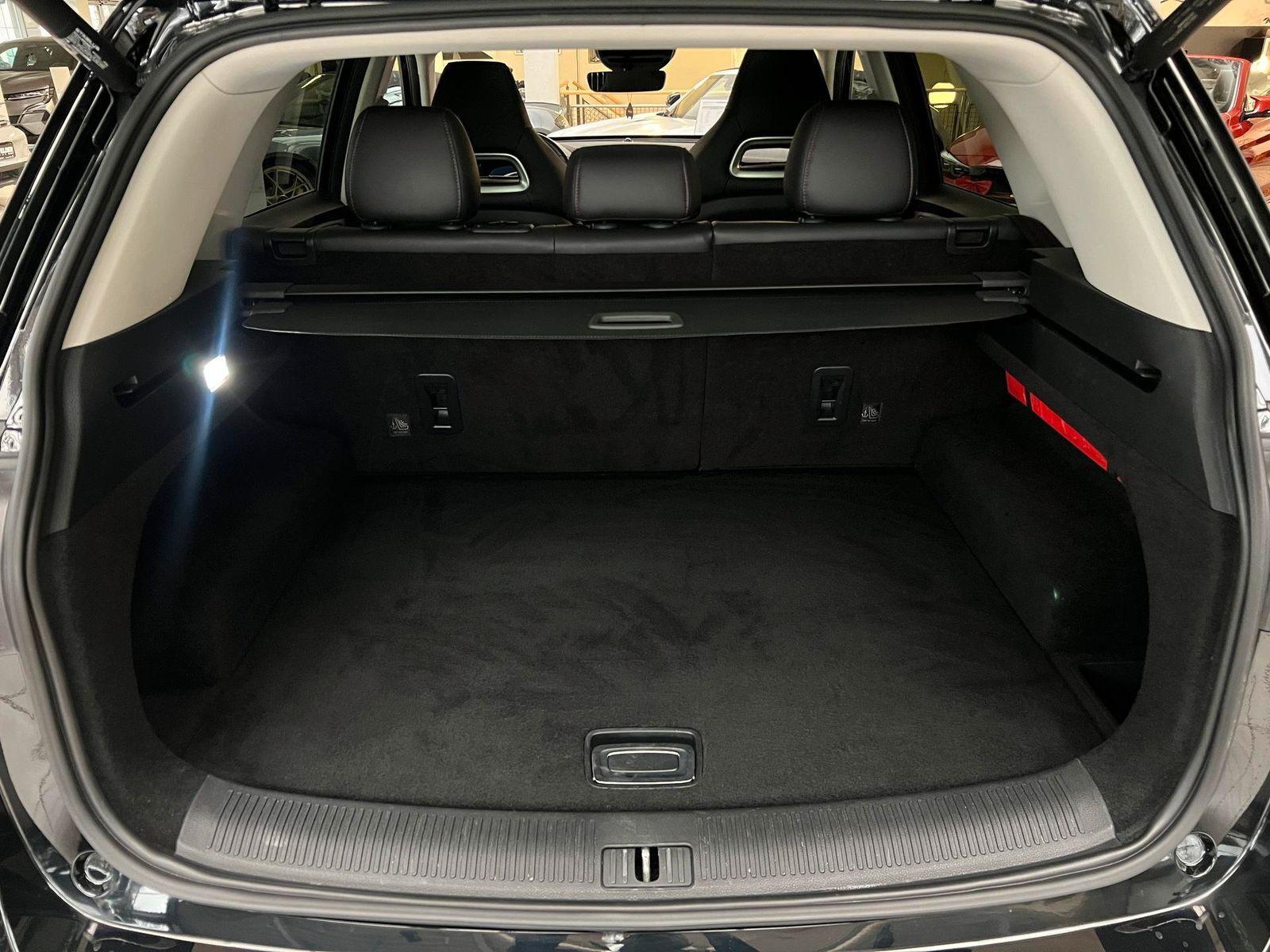 MG HS Luxury*ACC*360°*PANO*SHZ*NAV*CARPLAY*AMBI