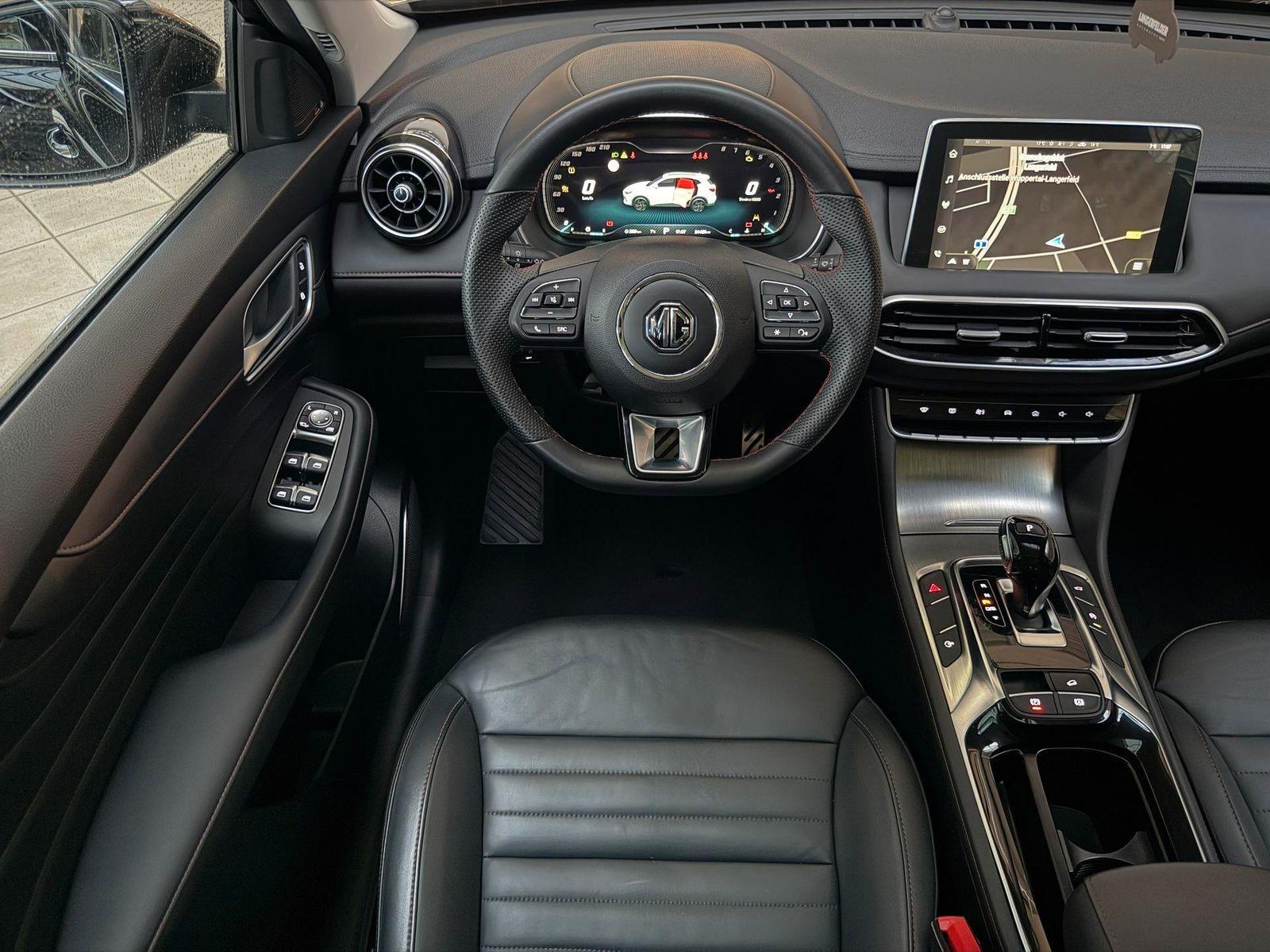 MG HS Luxury*ACC*360°*PANO*SHZ*NAV*CARPLAY*AMBI