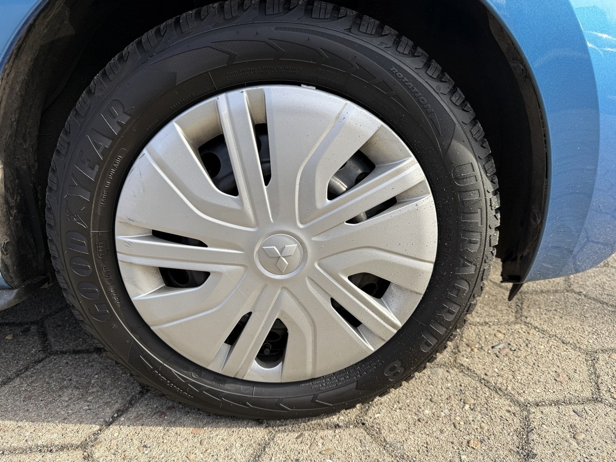 Mitsubishi Space Star Edition 100, 1.0  MT. WKR. neue Kupplung