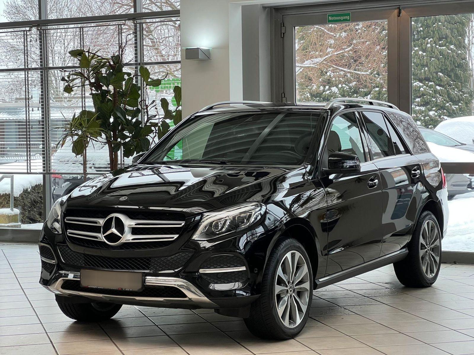 Mercedes-Benz GLE 400 SUV 4Matic SCHECKHEFT-MB|KAMERA|AHK|LED