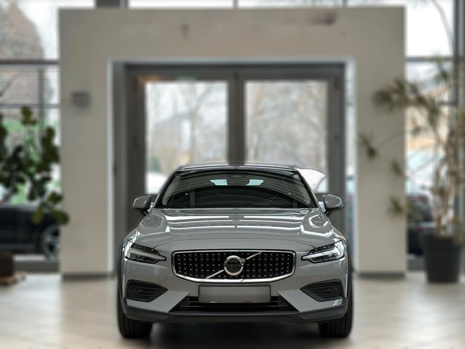 Volvo V60 Cross Country V60 Cross Country B4 AWD Plus*TPM*SHZ*RFK*DAB+*