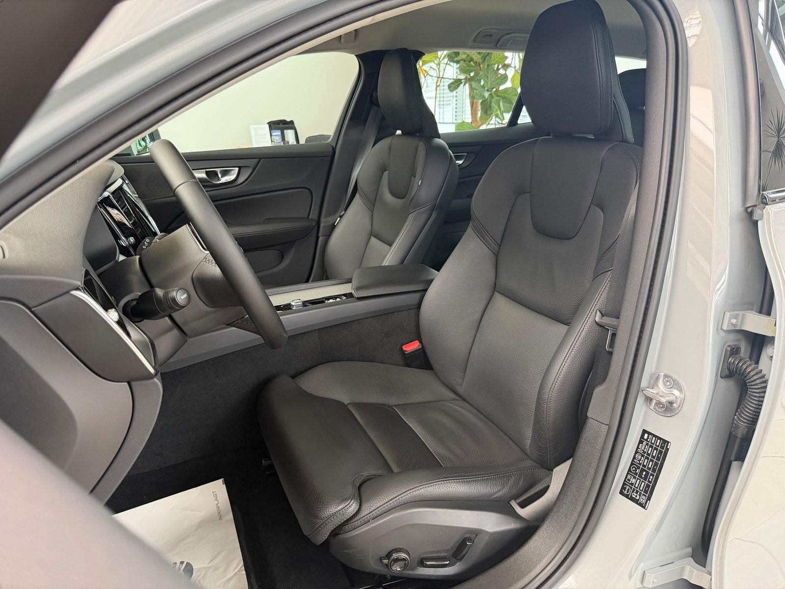 Volvo V60 Cross Country V60 Cross Country B4 AWD Plus*TPM*SHZ*RFK*DAB+*