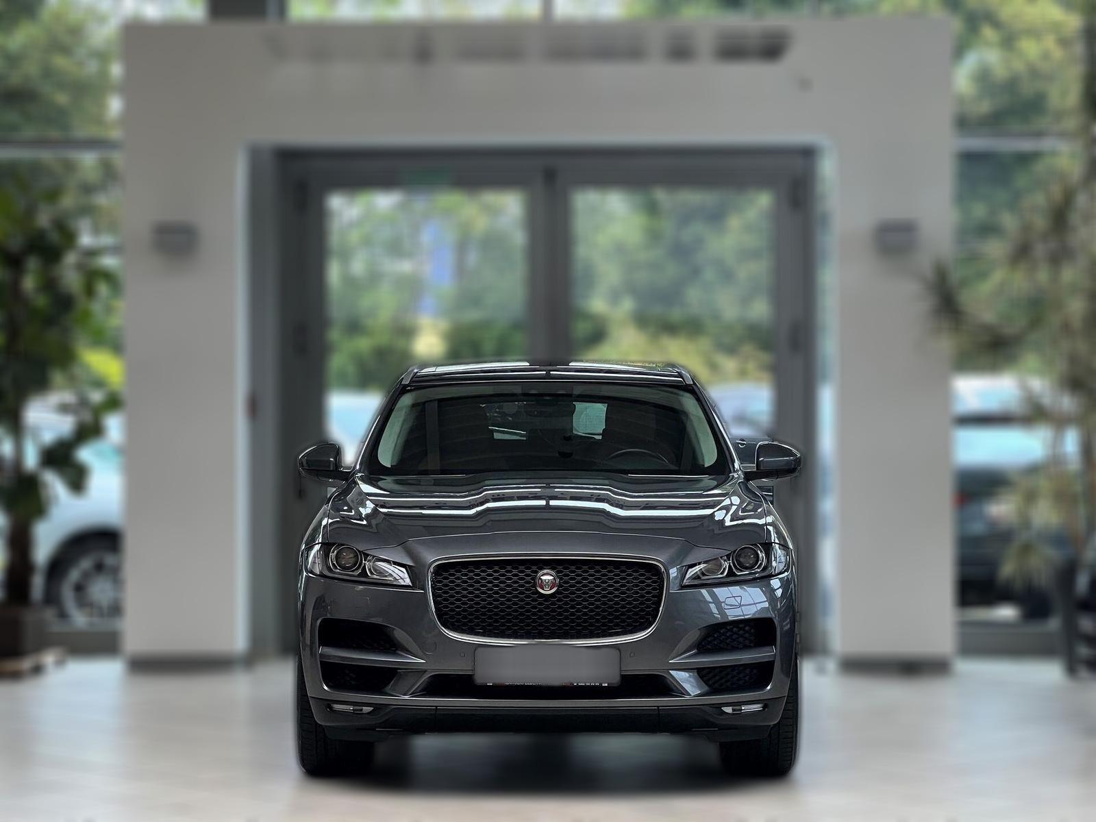 Jaguar F-Pace Portfolio AWD*PANO*KAMERA*SHZ*LEDER*