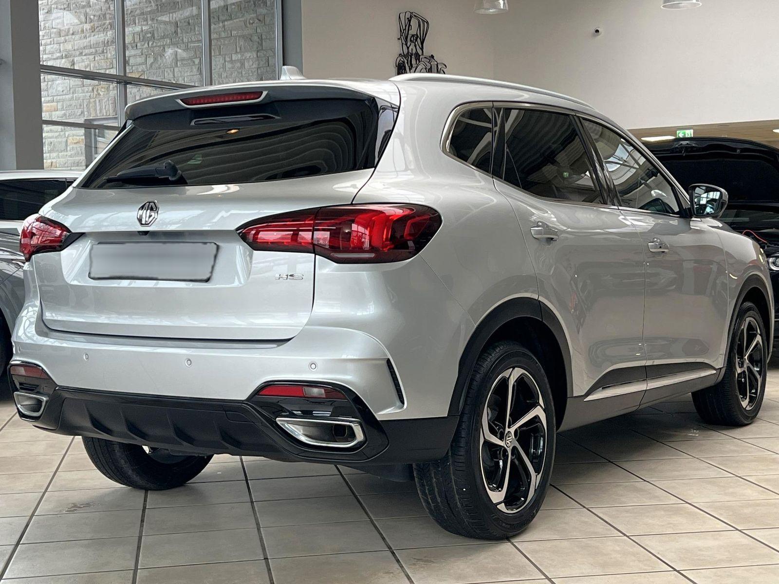 MG HS Luxury*ACC*360°*PANO*SHZ*NAV*CARPLAY*AMBIENT