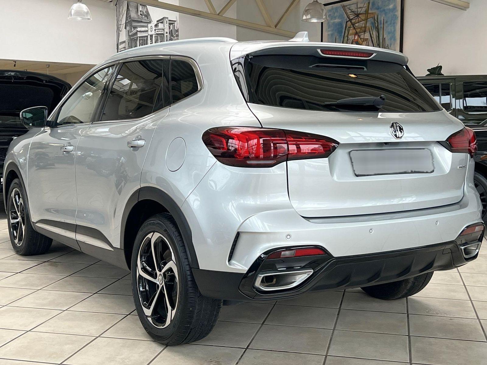 MG HS Luxury*ACC*360°*PANO*SHZ*NAV*CARPLAY*AMBIENT