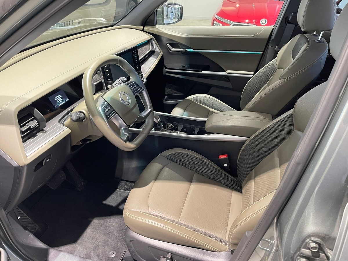 Ssangyong Torres 1.5 T-GDI 4x4 Leder Navi AHK Garantie
