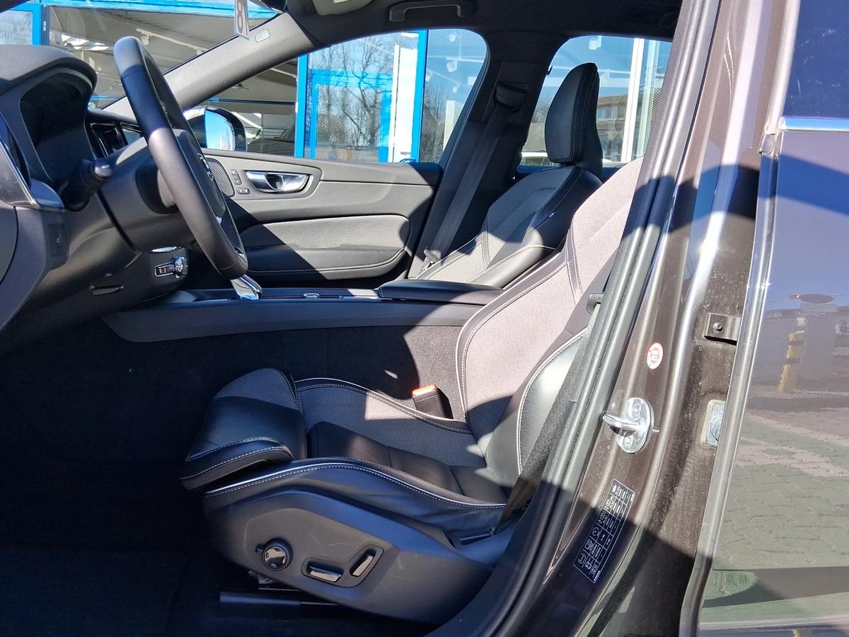 Volvo XC60 Plus Bright*VOLL-LED*FAHRER-ASSIST-PAKET*360°CAM*