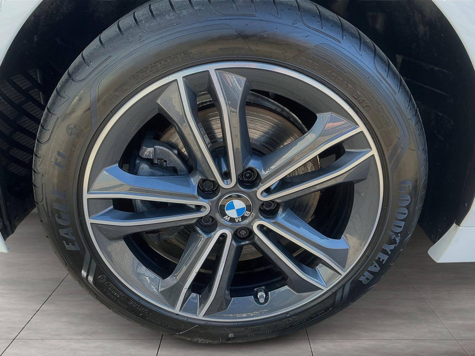 BMW 116 SPORT LINE LC PROF AHK LED GRA PDC DAB WLAN SHZG