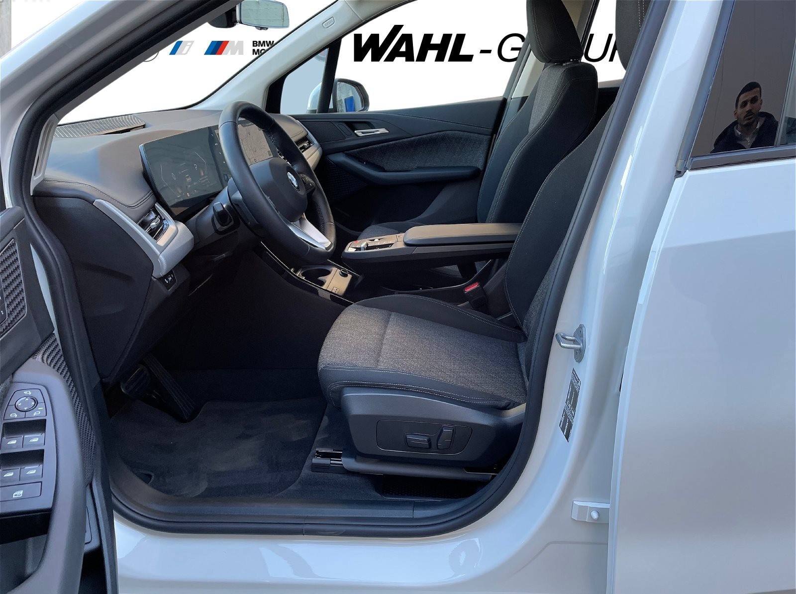 BMW 220 ACTIVE TOURER AHK DAB LED SHZ ALU 17