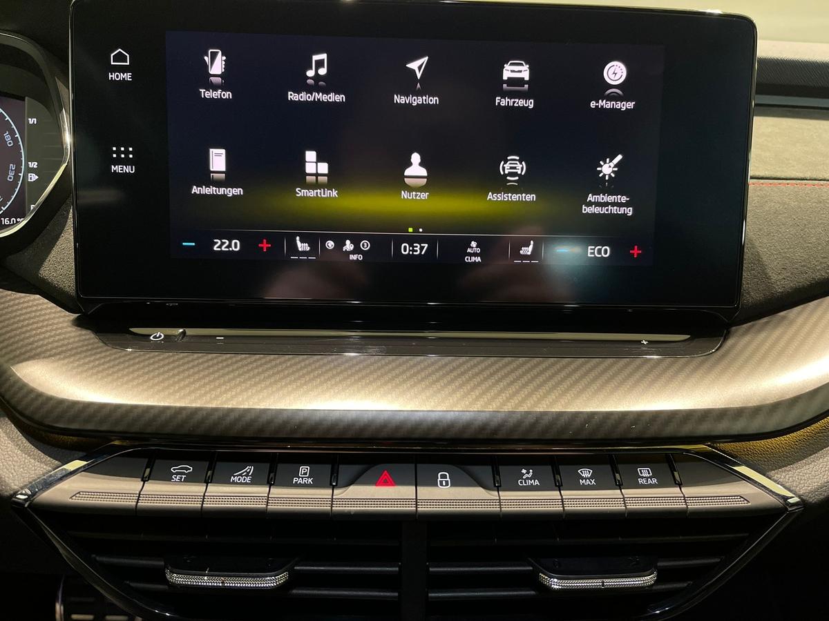 Skoda Octavia Combi RS I.V. Matrix Head Up 5J Garantie DCC