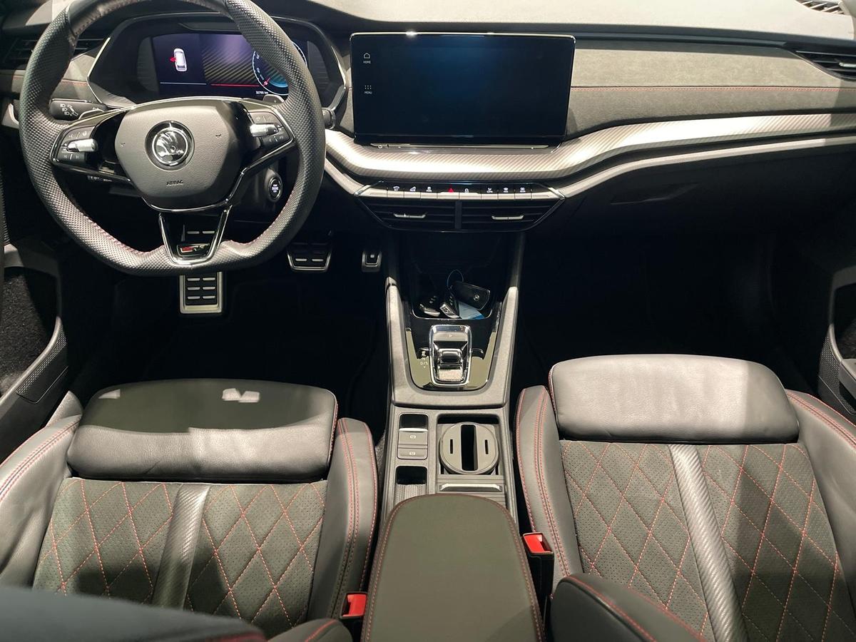 Skoda Octavia Combi RS I.V. Matrix Head Up 5J Garantie DCC