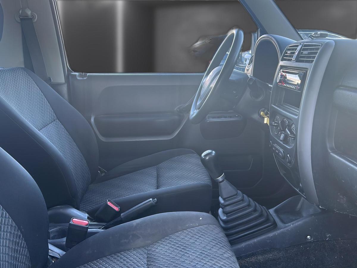 Suzuki Jimny 1.3 Club *Klima*Allrad*SHZ*AHZV