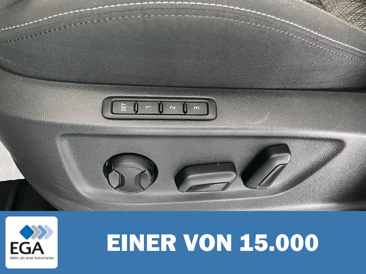 Skoda Karoq 1.5 TSI Style Automatik - Matrix-LED/ Navi/ Kamera