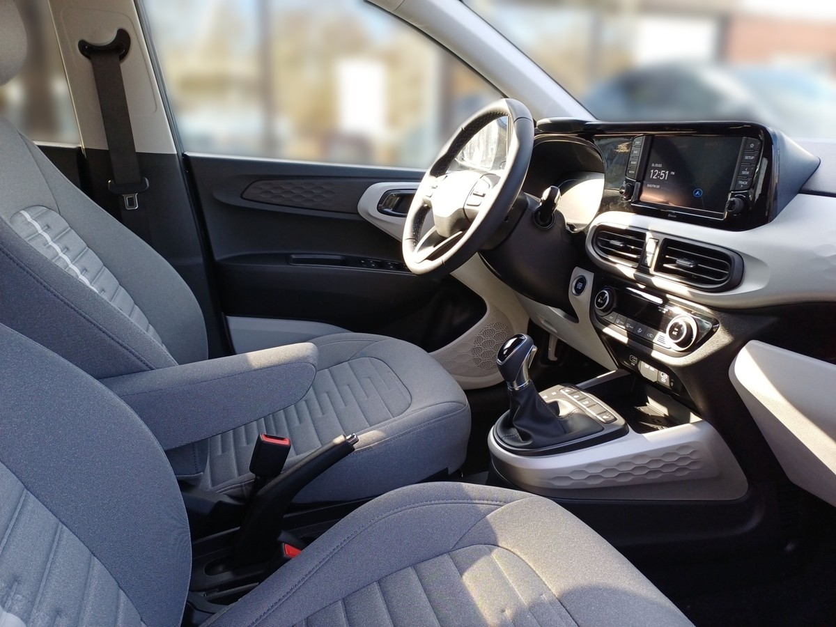 Hyundai i10 1.2 Prime 5-AT 2WD Navi+SZH+Bluetooth+USB